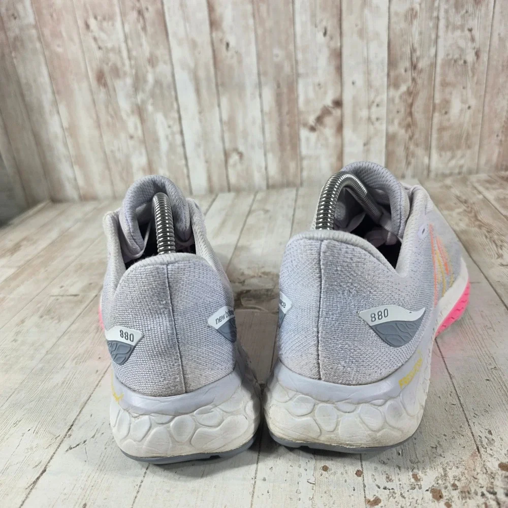 New Balance Fresh Foam 880‎ v11 Womens Running Shoes Grey Pink Orange W880G11
